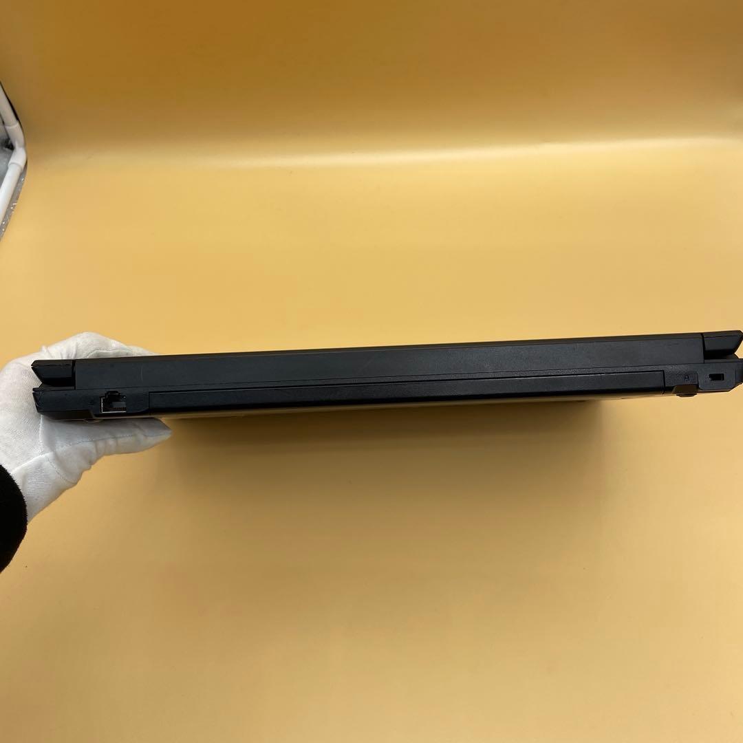 富士通 LIFEBOOK A576/TX corei5 8G 240GB