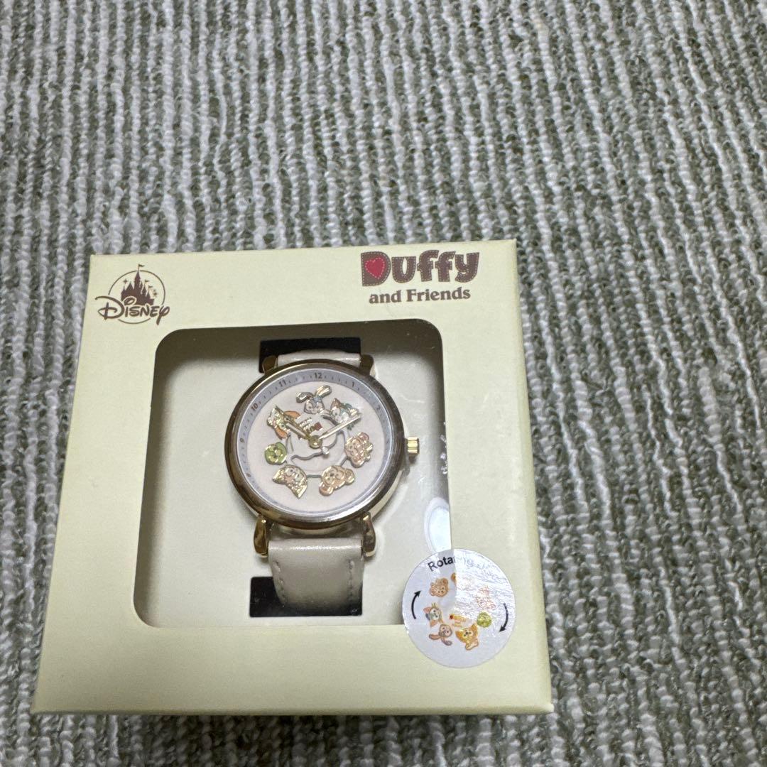 香港ディズニー　Disney Duffy and Friends 時計