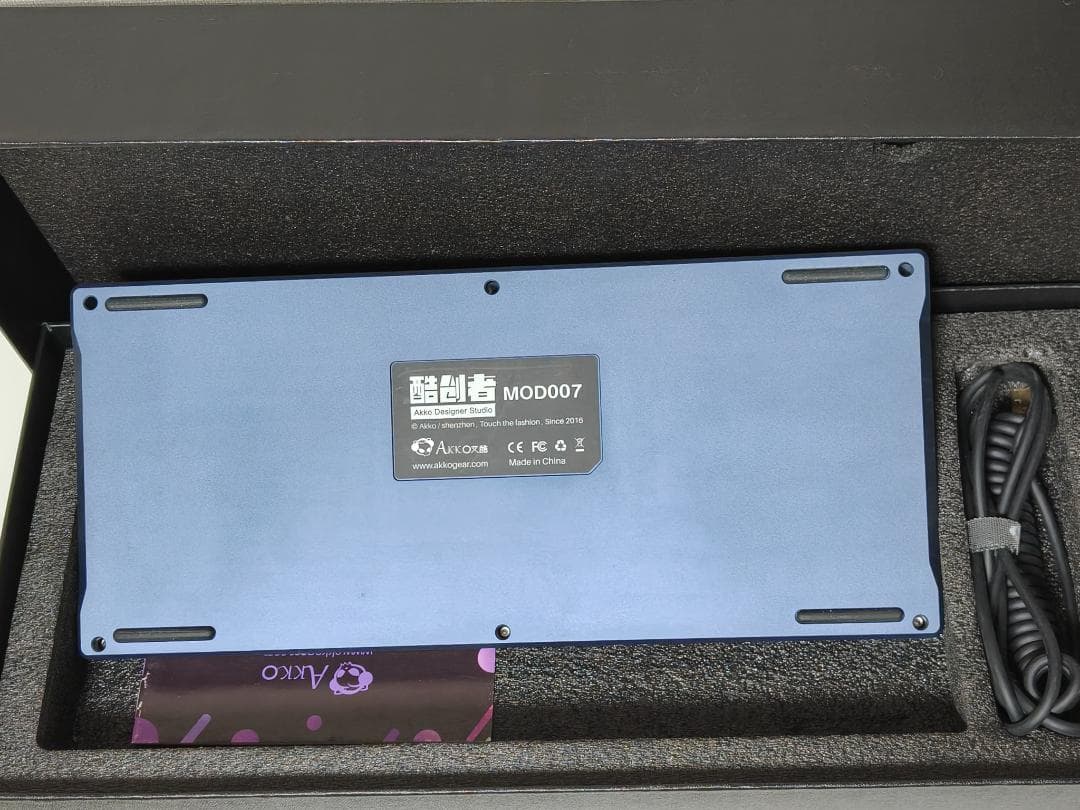 AKKO MOD007V1 メカニカルキーボード　PBTキーキャップセット付き