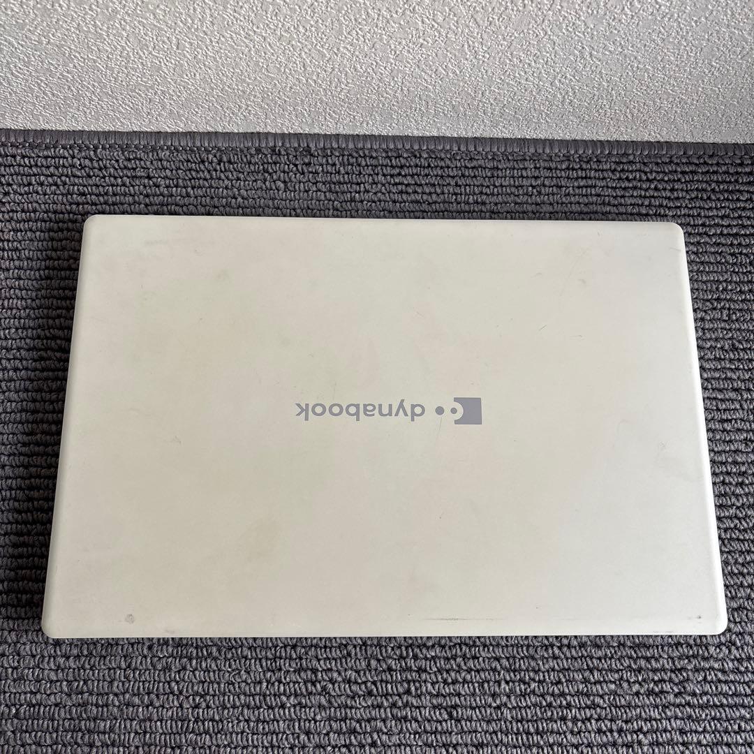 東芝dynabook P2-Y4PB-EW i3-1005G1 メモリ4GB