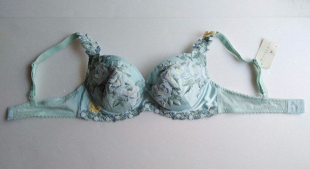 パルファージュ「花と蝶」ブラジャー・ショーツ・スリップ 3点セット