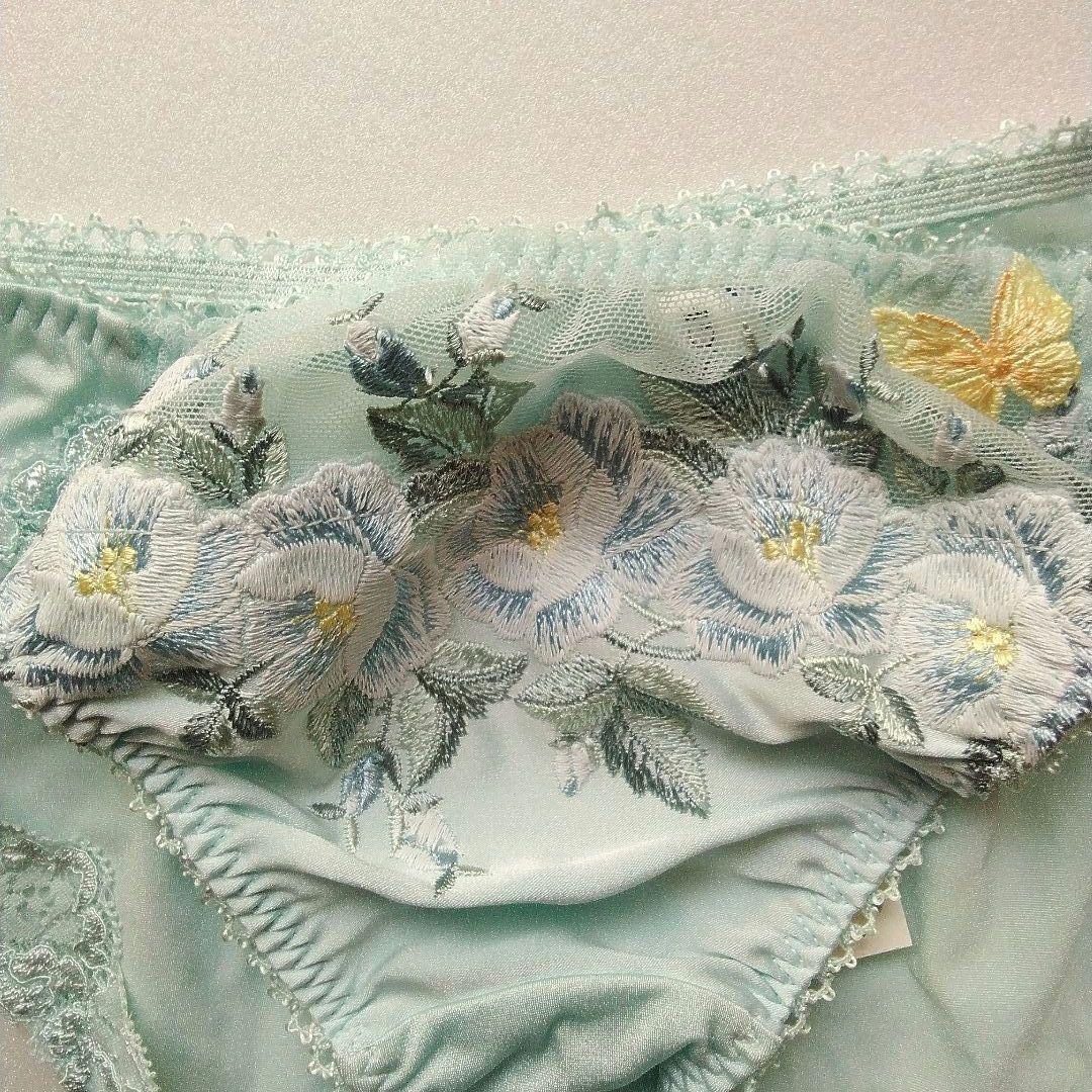 パルファージュ「花と蝶」ブラジャー・ショーツ・スリップ 3点セット