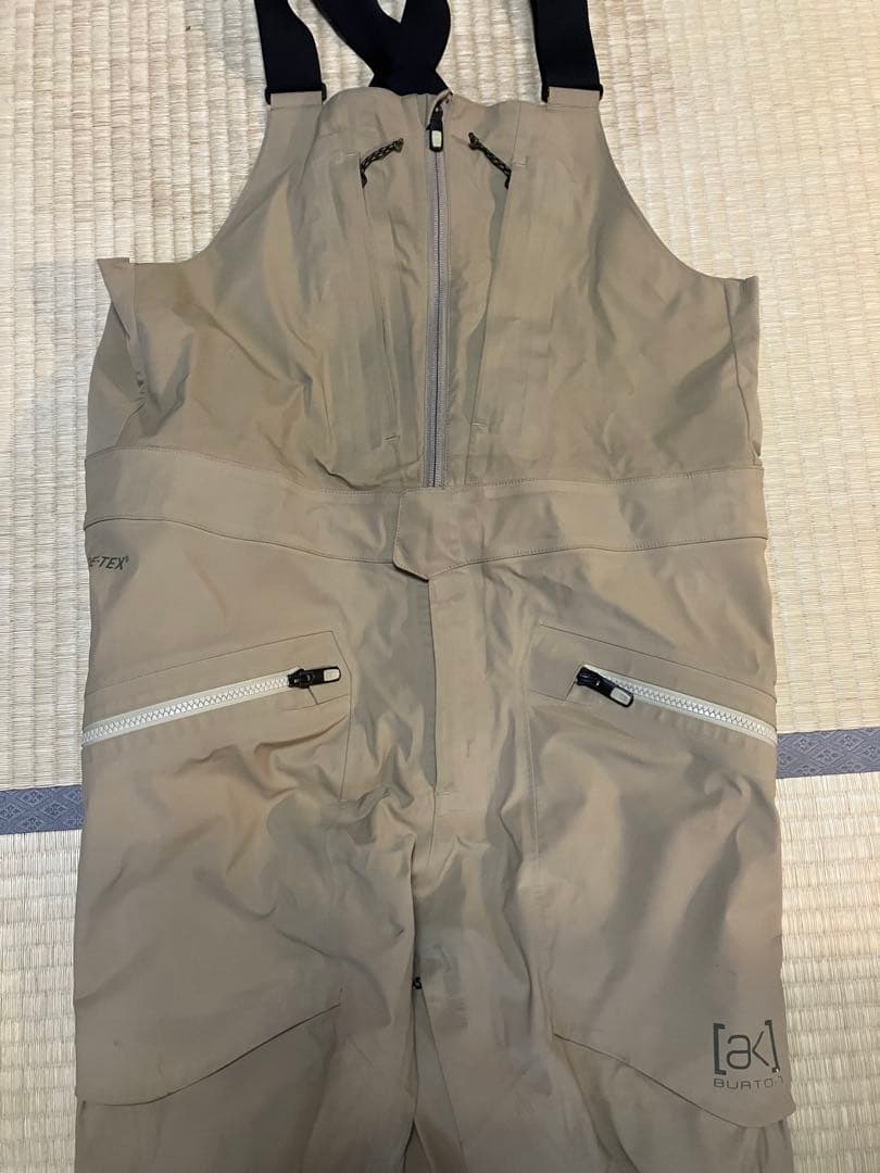 M*9様 バートンakビブパンツ