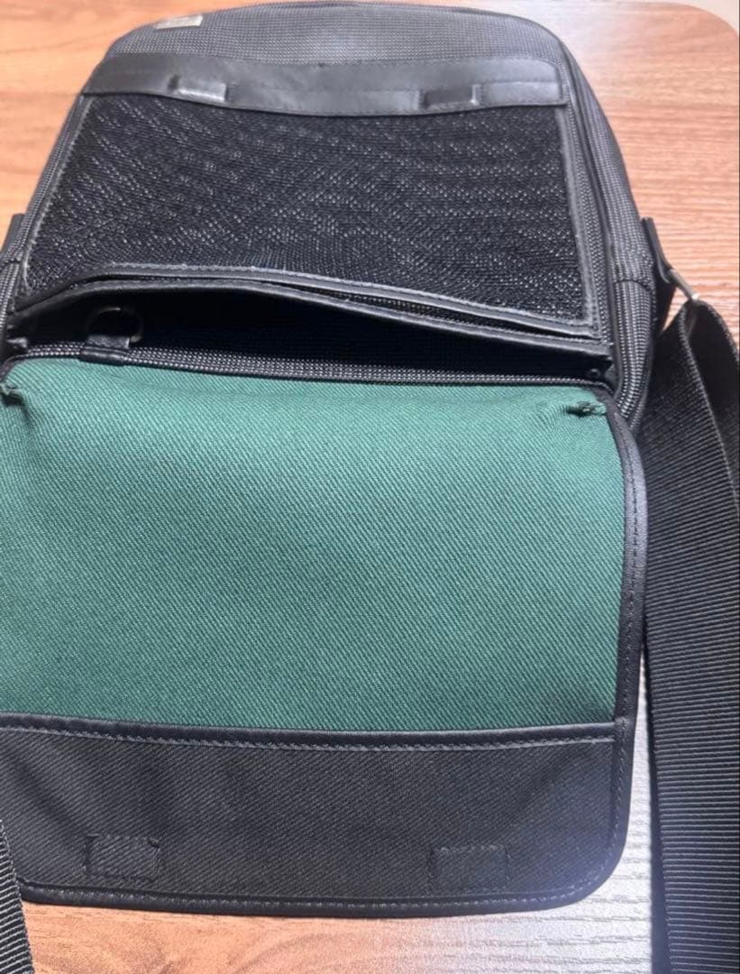 ダンヒル Dunhill ショルダーバッグ 斜め掛け キャンバス　ブラック系