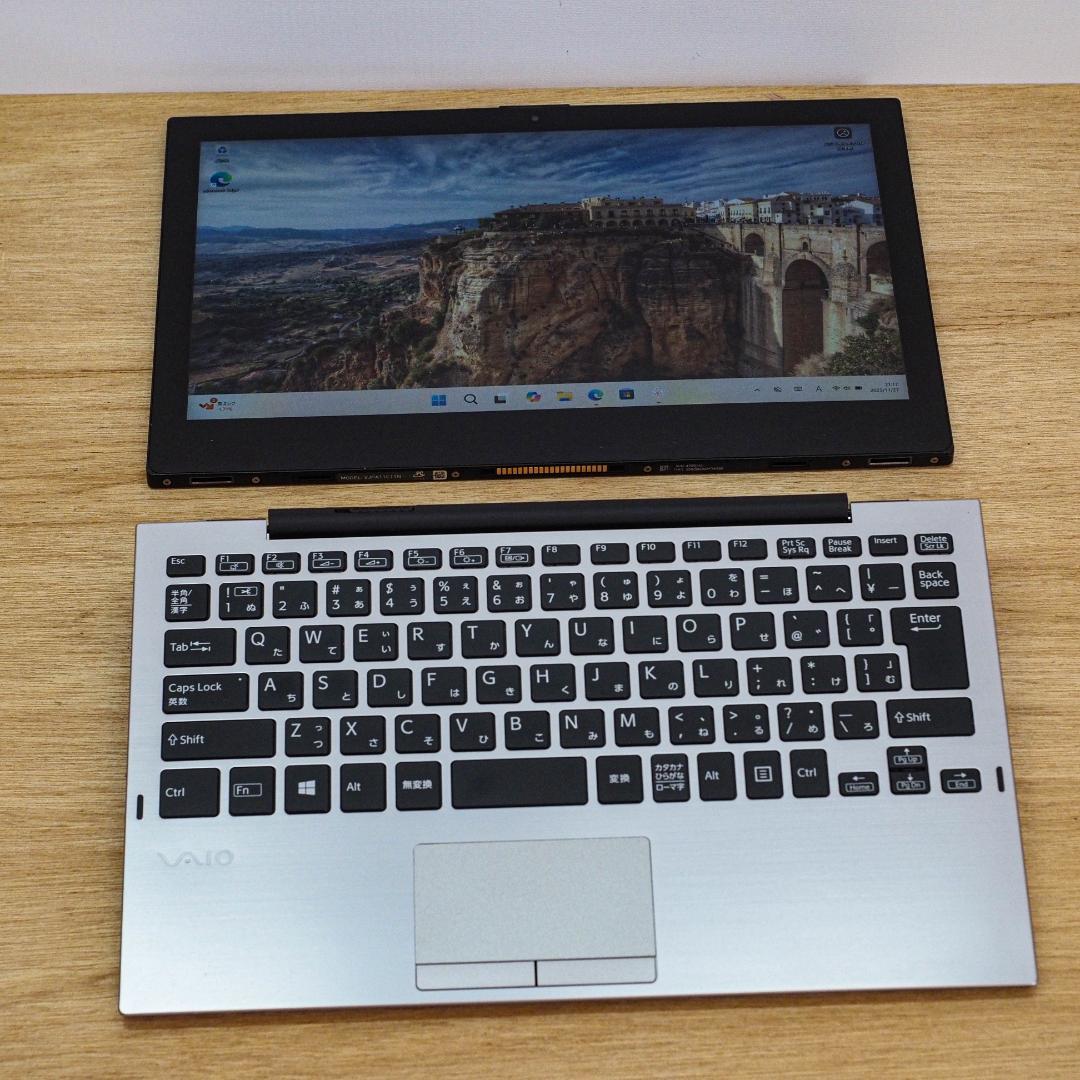 Sony VAIO Pro PA、LTE、タッチパネル、256GB SSD