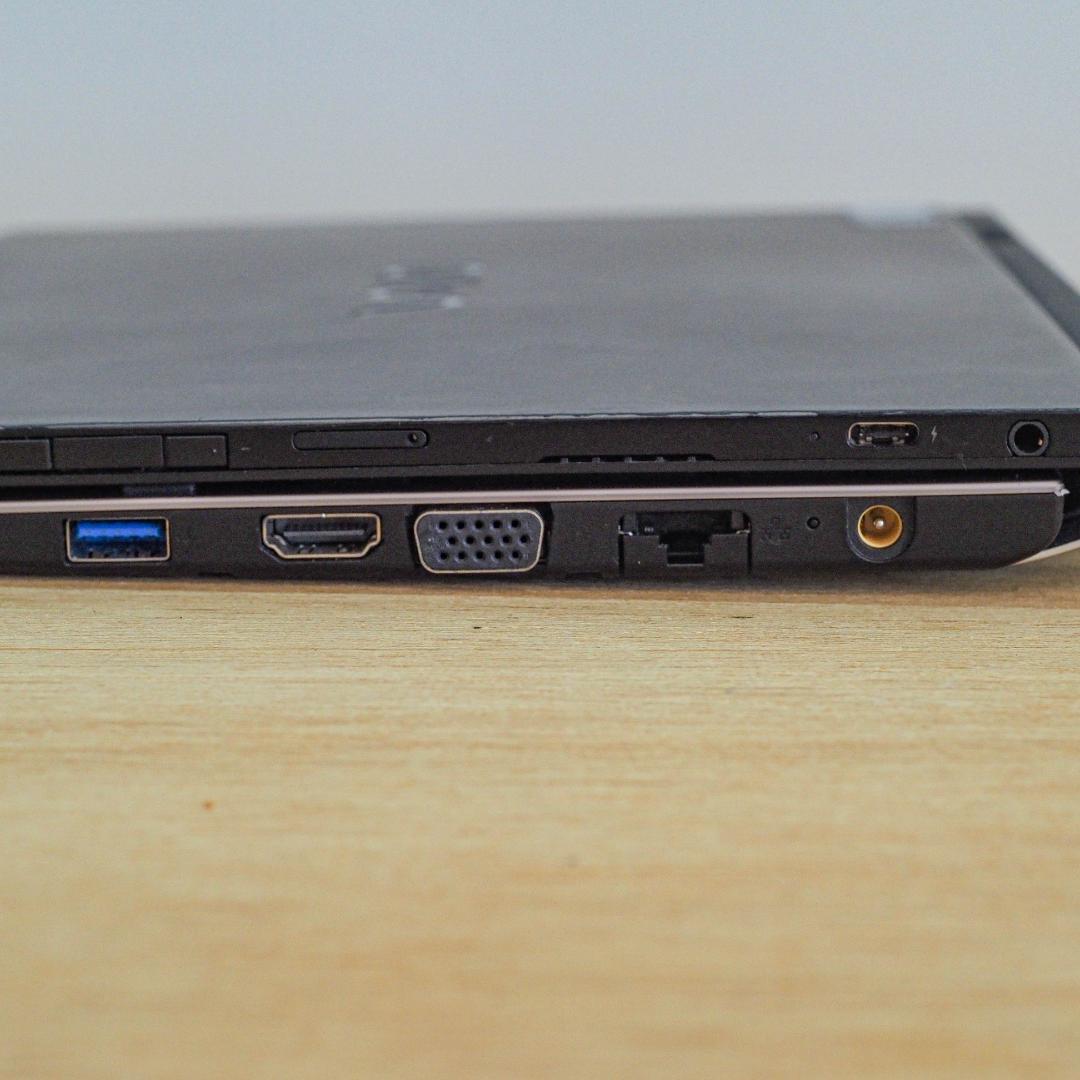 Sony VAIO Pro PA、LTE、タッチパネル、256GB SSD