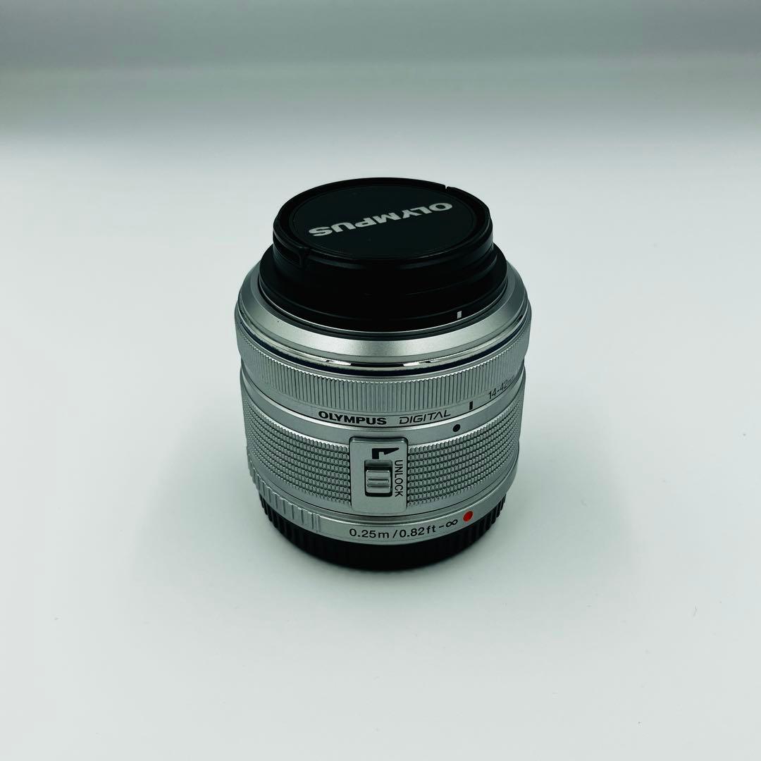 ✨美品✨　OLYMPUS E-PL6 ダブルレンズ ミラーレス