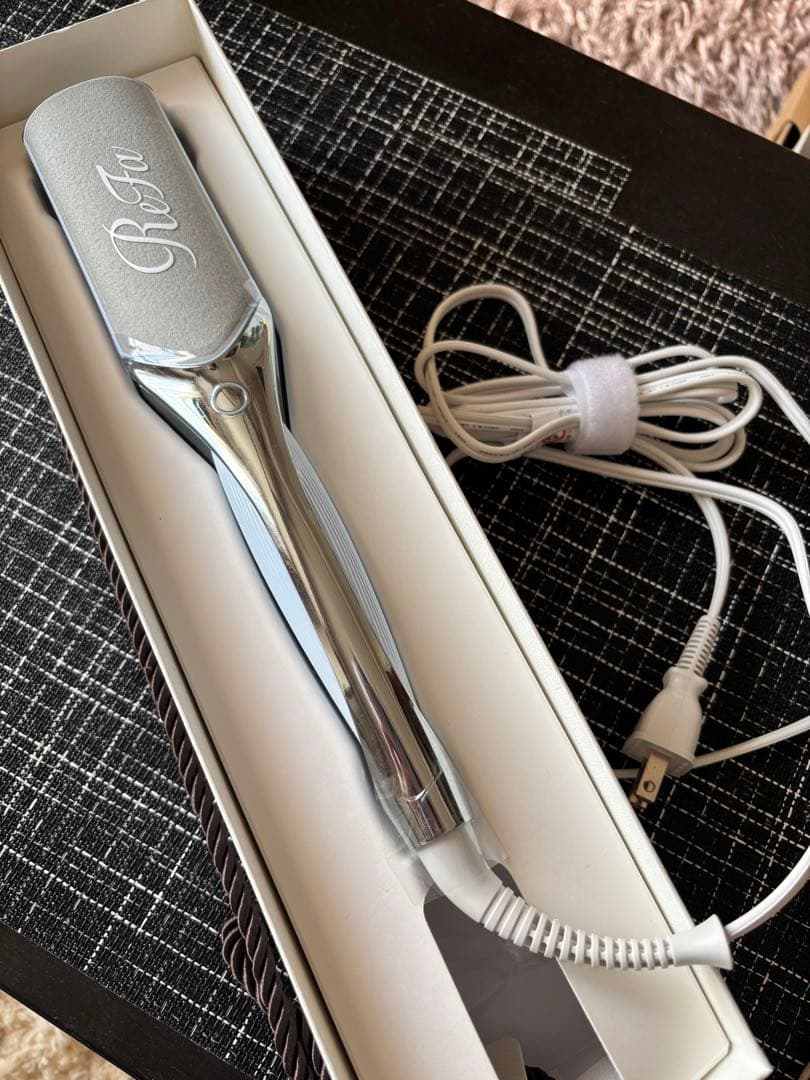 maho様ReFaパワーストレートアイロン　プロ　箱・保証書つき　リファ本店購入