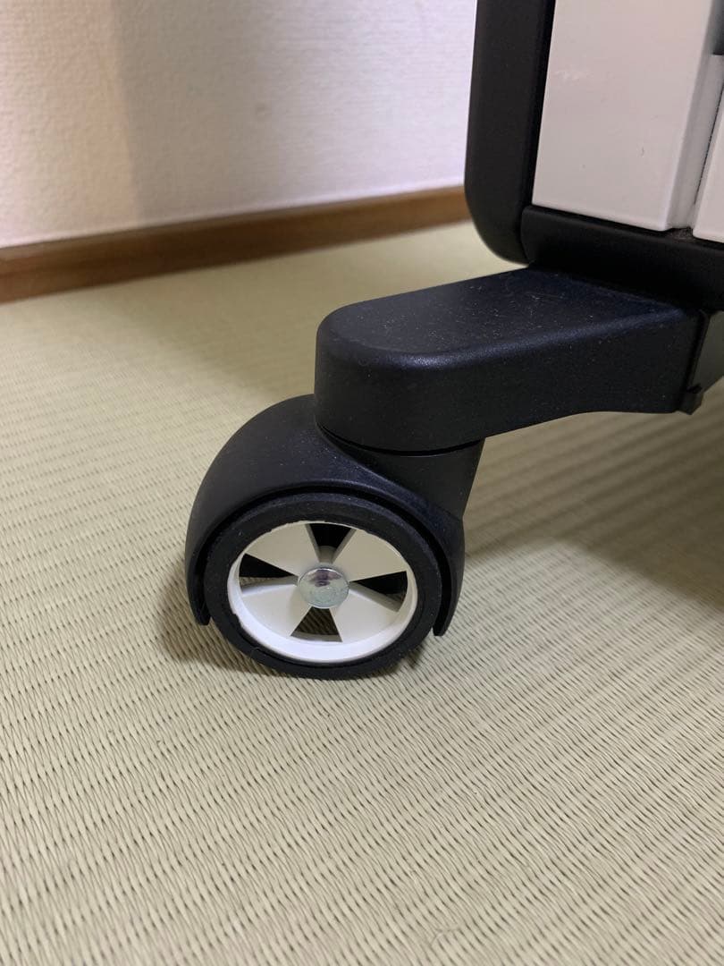 デロンギ　MDH15-BK リモコン付き