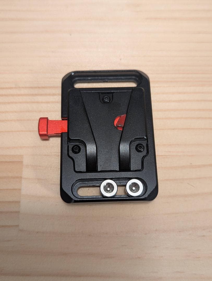 【 Vマウント】MOMAN-Power-99 バッテリー 充電器・マウントセット