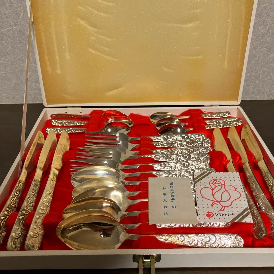 極美　銀仕上げカトラリーセット 24点以上