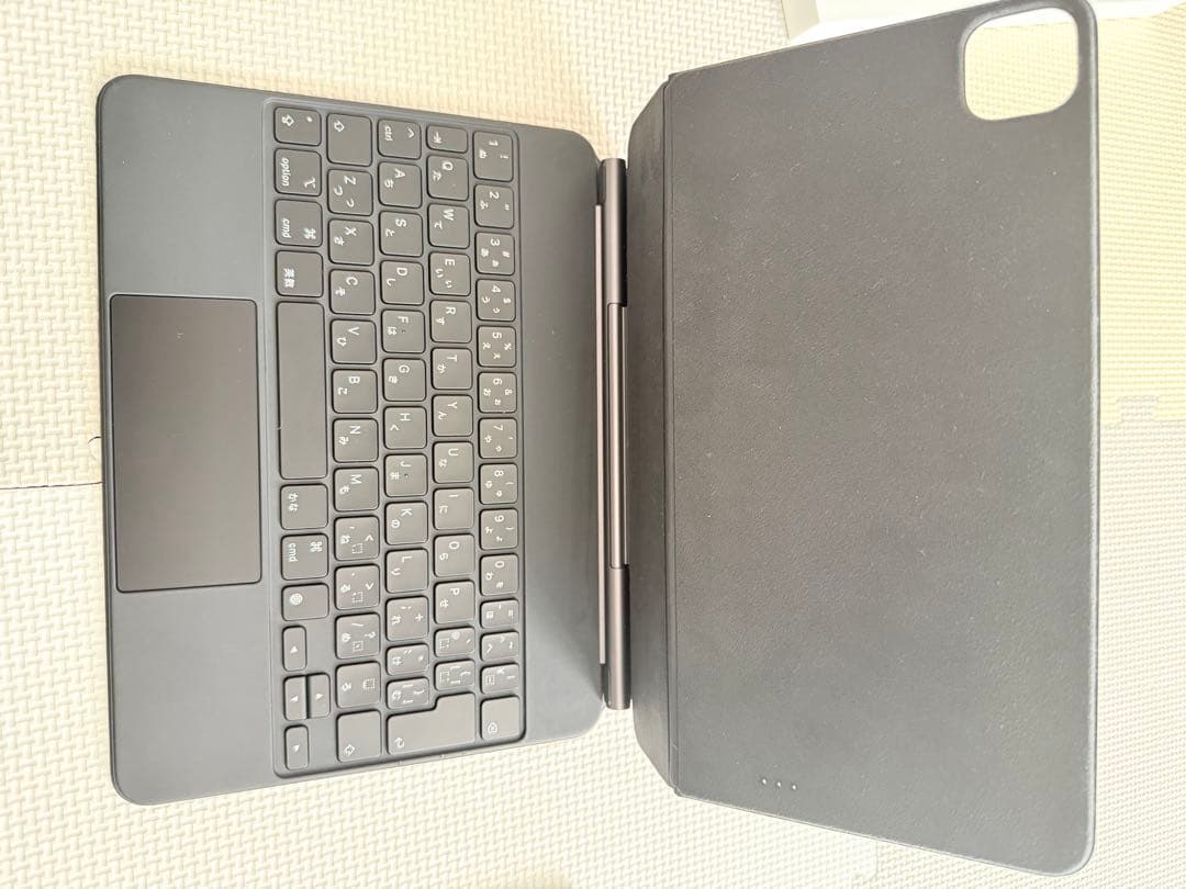 iPad Air4 256GB Green、マジックキーボード11インチ