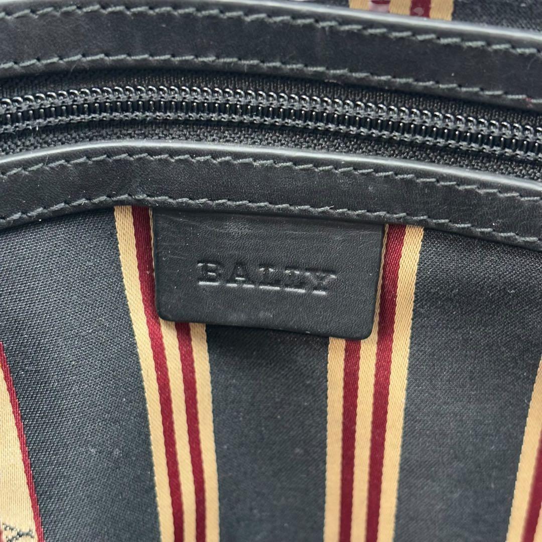 BALLY バリー メッセンジャーバッグ メンズ レザー 大容量 シンプル c7