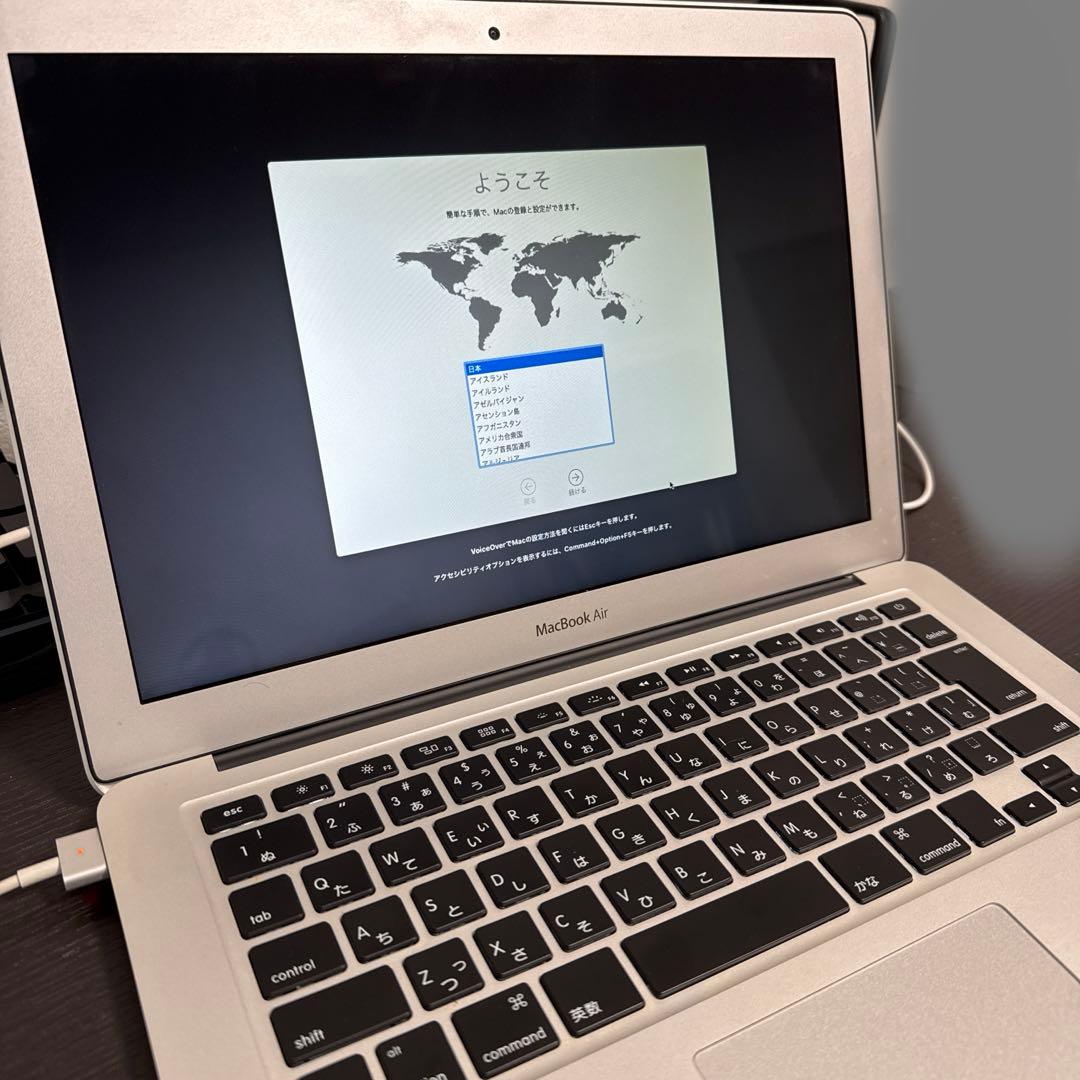 美品 アップル MacBook Air (13-inch , Mid 2012)