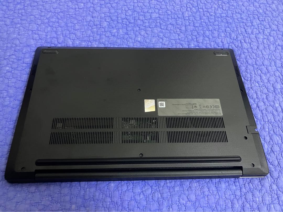 Windowsノート本体 Lenovo V15 Gen4 Ryzen5 7430U 8GB 256GB