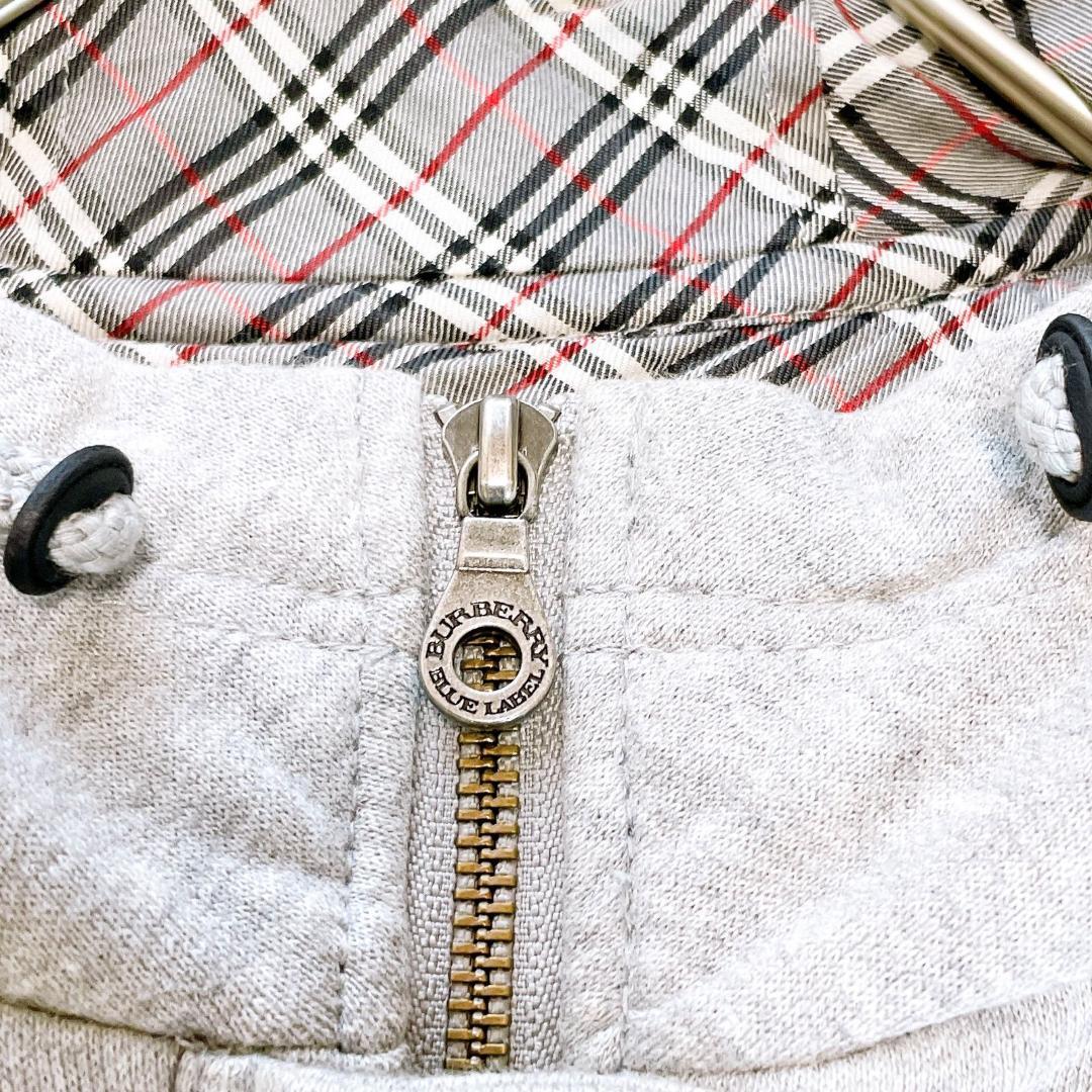 バーバリーブルーレーベル　ダッフルコート　グレー