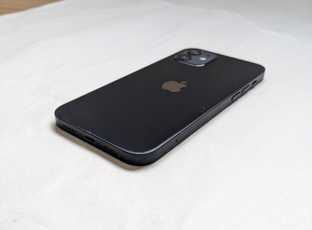 iPhone 12 64GB 【新品 ガラスフィルム 付属】SIMフリー