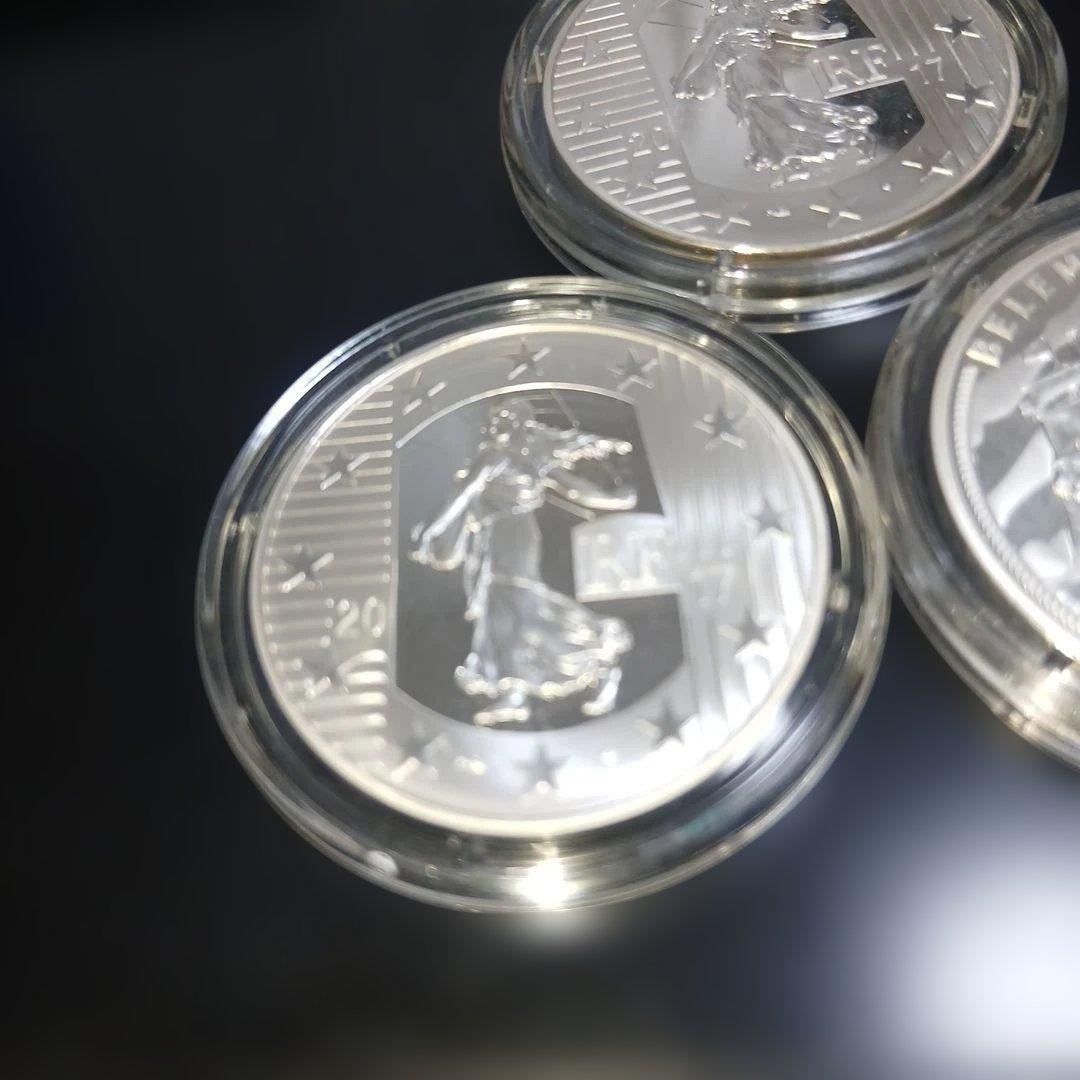 ピ*グ様 2016年 10ユーロ 2017年10ユーロ2枚計3枚