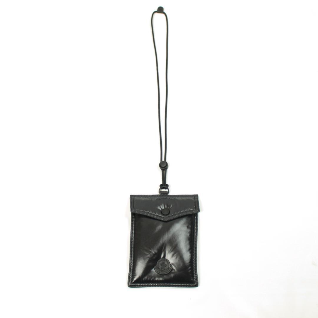 MONCLER　スマートフォンポーチ　スマホケース　シャイニーナイロン　ブラック