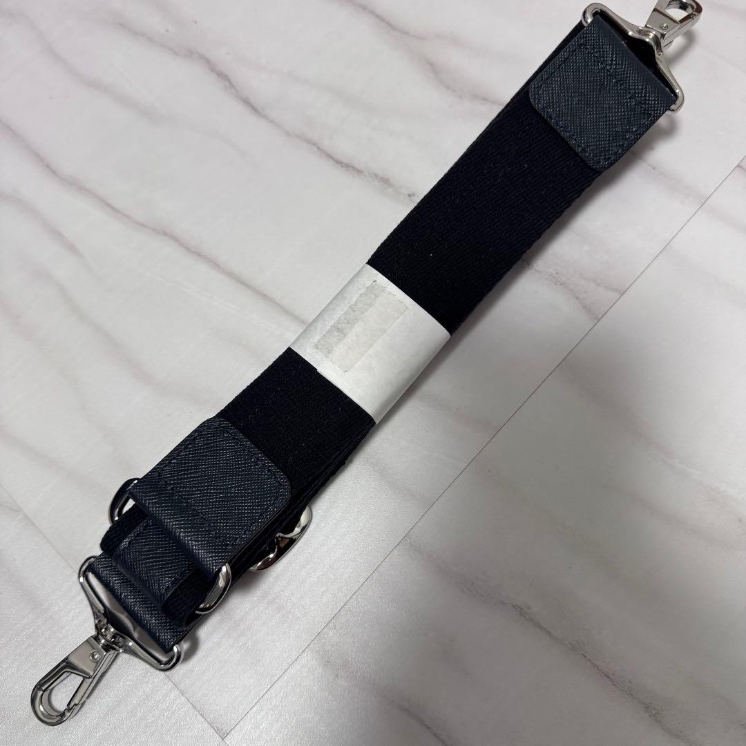 ペッレモルビダ コローレ レザートートバッグ 2way 紺 ビジネス PC A4