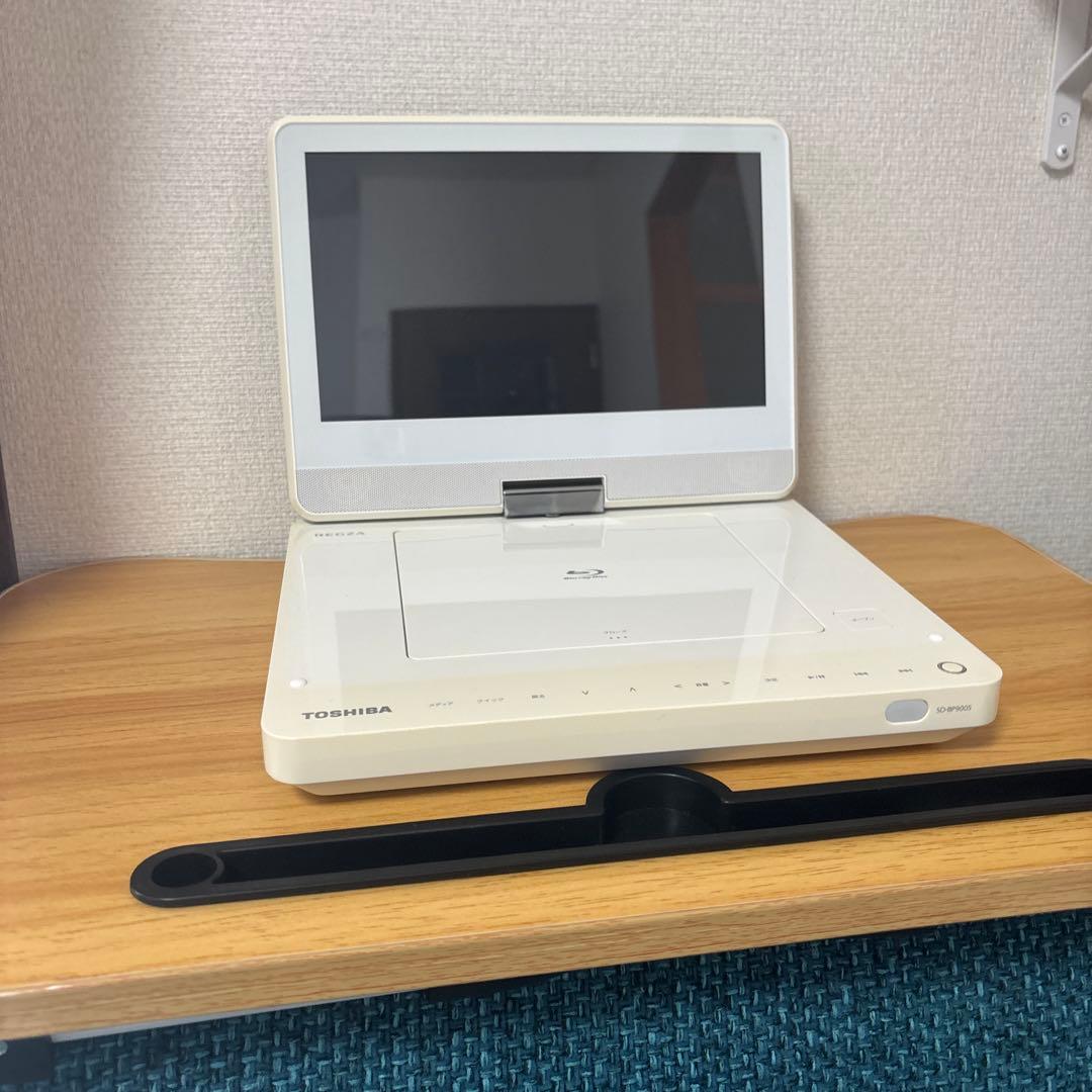 TOSHIBA REGZAポータブルブルーレイディスクプレーヤー