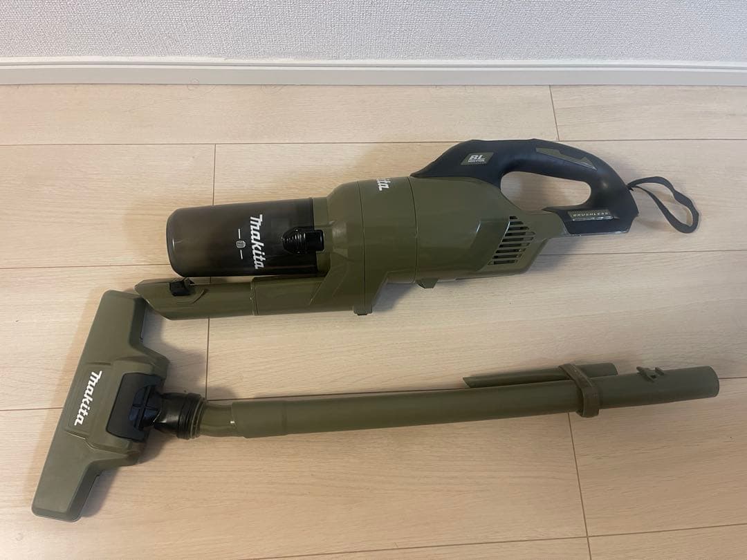 マキタ　充電式クリーナー　CL286FD 18V