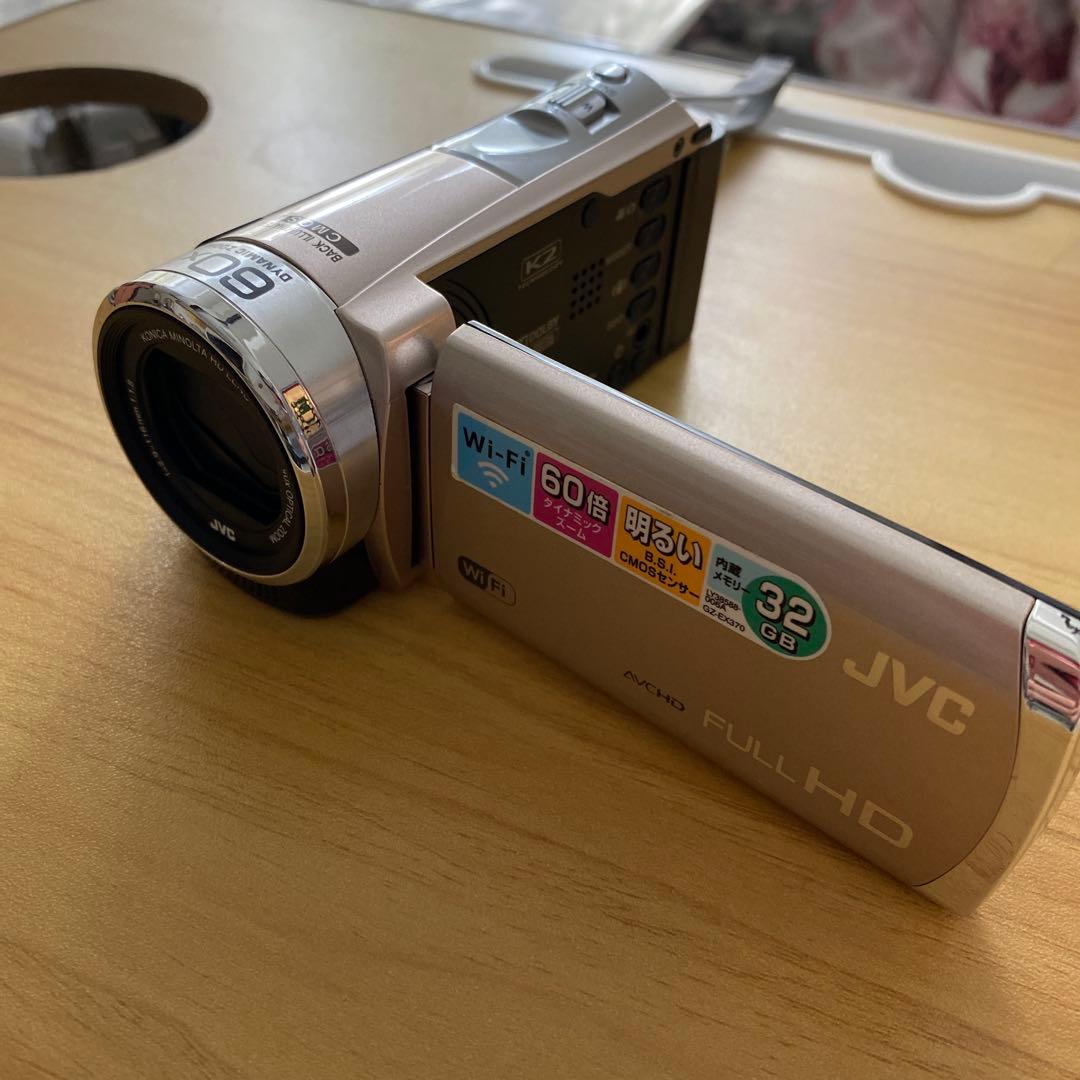 美品　JVC Everio GZ-EX370-N FULL HD ビデオカメラ