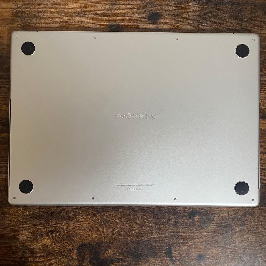 MacBook Pro M1 Proメモリ16GB/SSD512GB 16インチ