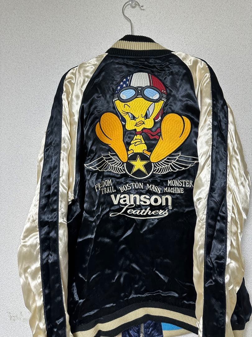 vanson ルーニー・テューンズ スカジャン