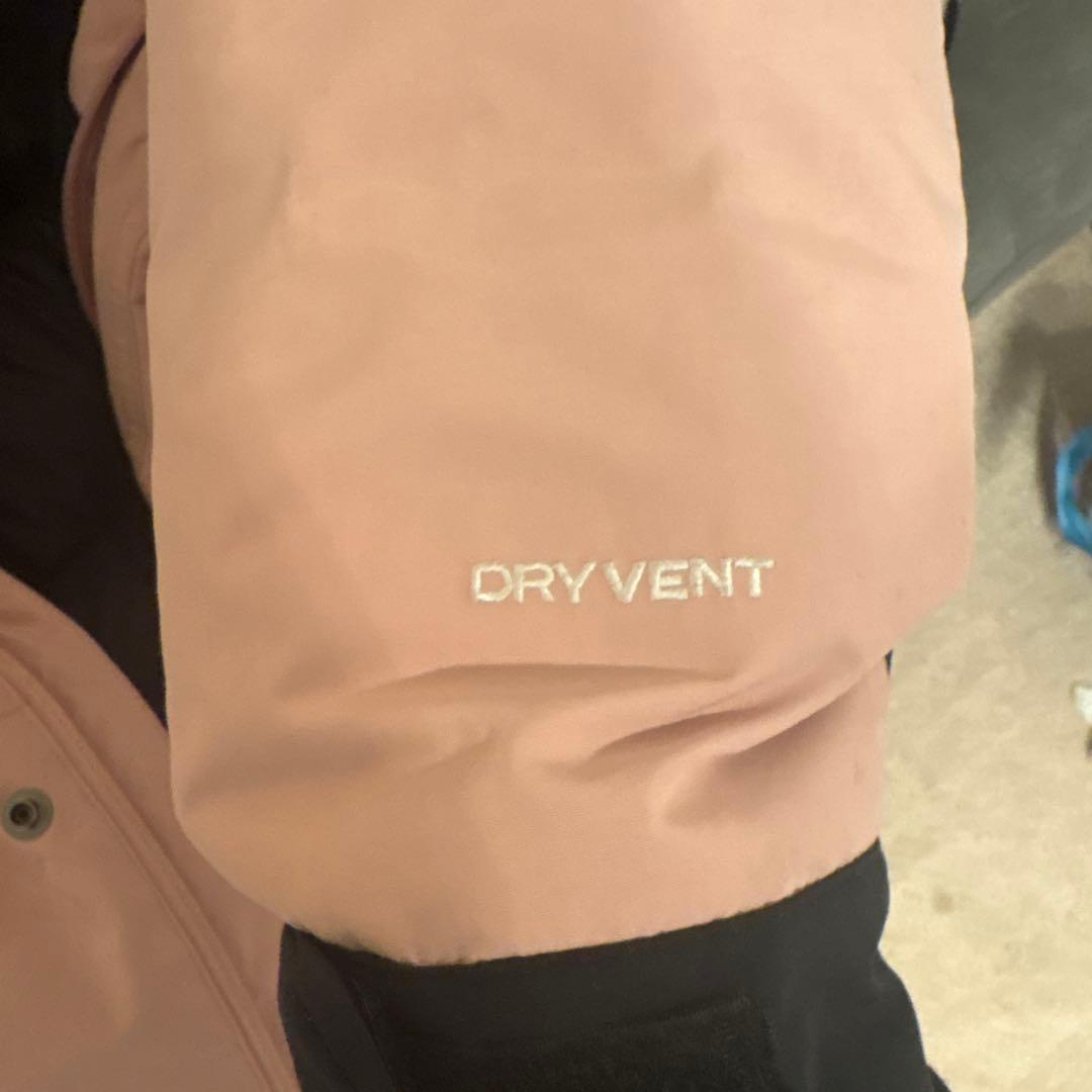 THE NORTH FACE フード付きマウンテンダウン 入手困難のピンク色