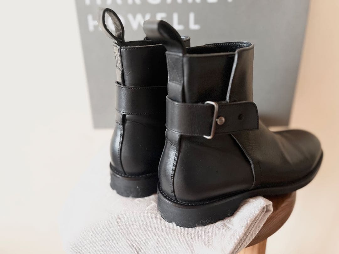 極美品 定価18万 2023新作 マーガレットハウエル レザーストラップブーツ