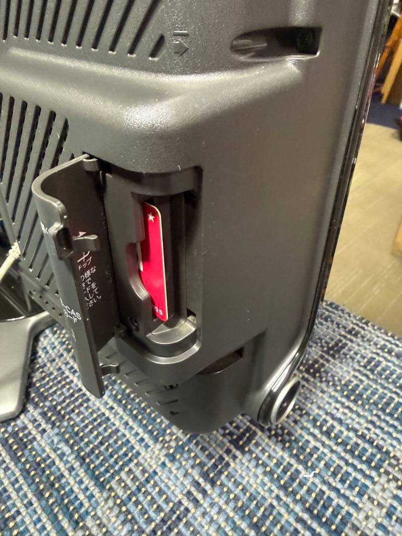 【洗浄消毒作業済】シャープ　ハイビジョン　液晶テレビ　ブルーレイLC-26DX1