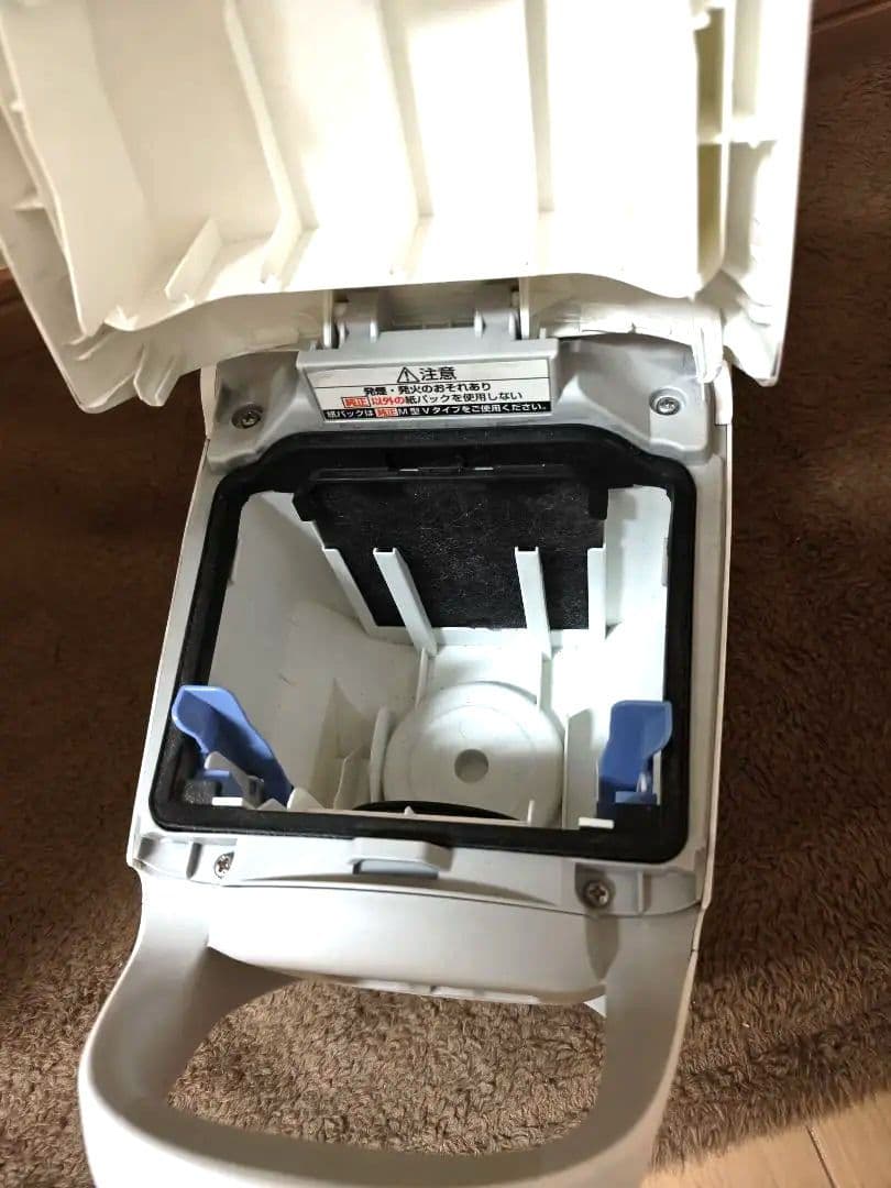 パナソニック人気の紙パック掃除機　MC-JP840K 2022年製 美品