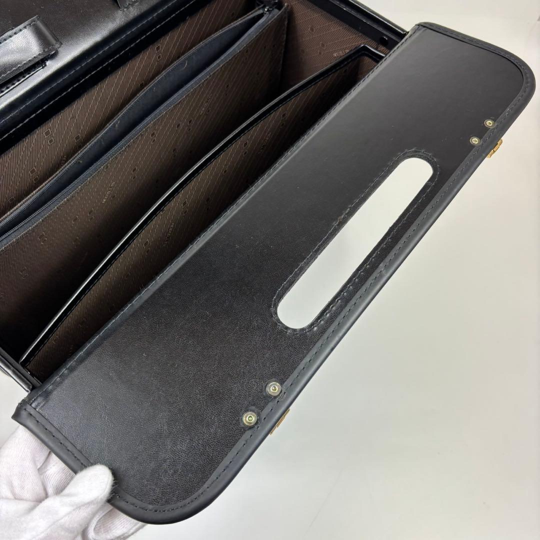 限定品✨️ JAL×ACE パイロットケース オールレザー 黒 本革