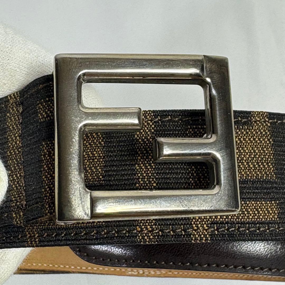 【美品】FENDI ベルト ズッカ柄 F金具 シルバー金具 15653 / 42