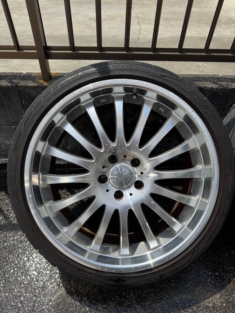 【引き取り限定】TMW 20インチ タイヤホイール