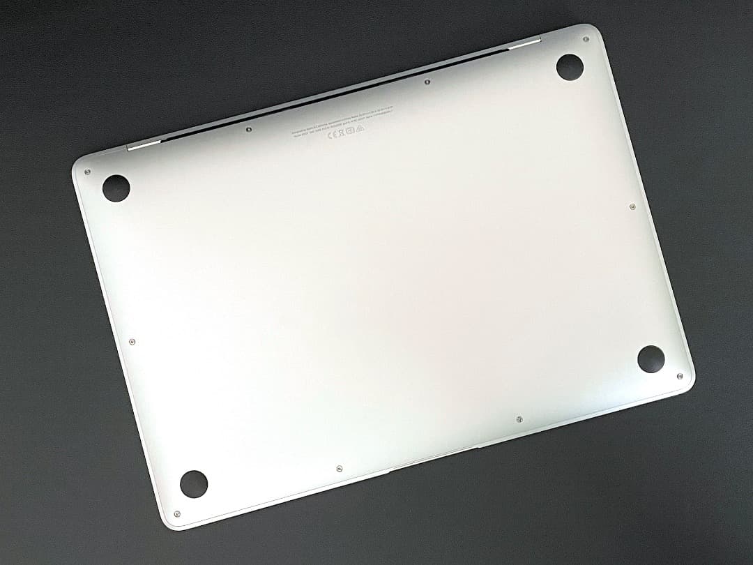 【美品・箱付】MacBook Air（M1,2020）13.3㌅ バッテリー良好