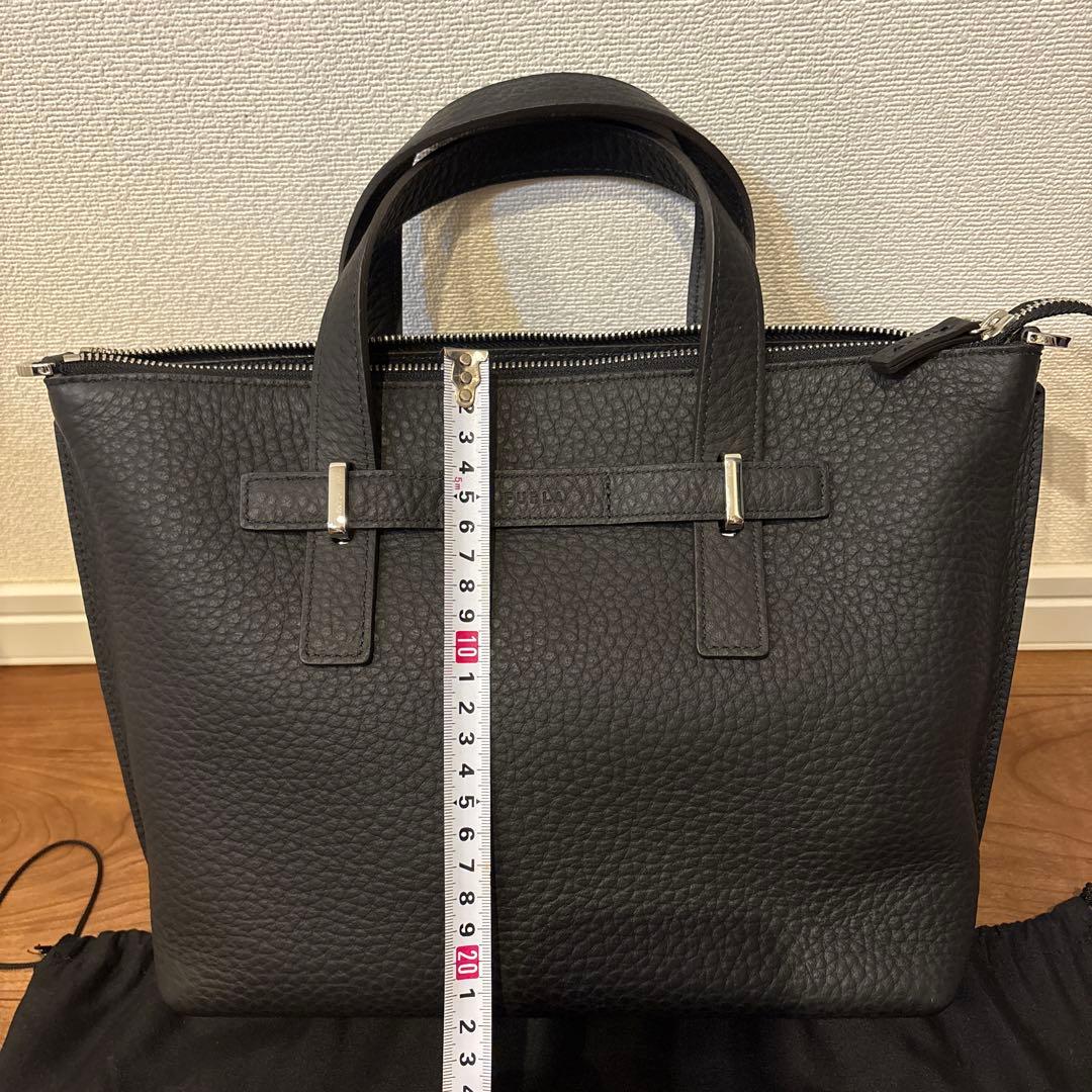 FURLA ブラックレザー トートバッグ【新品】