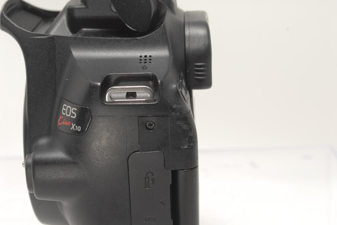 ☘️高画質✨Wi-Fi搭載☘️Canon kiss x10 超望遠ダブルレンズ