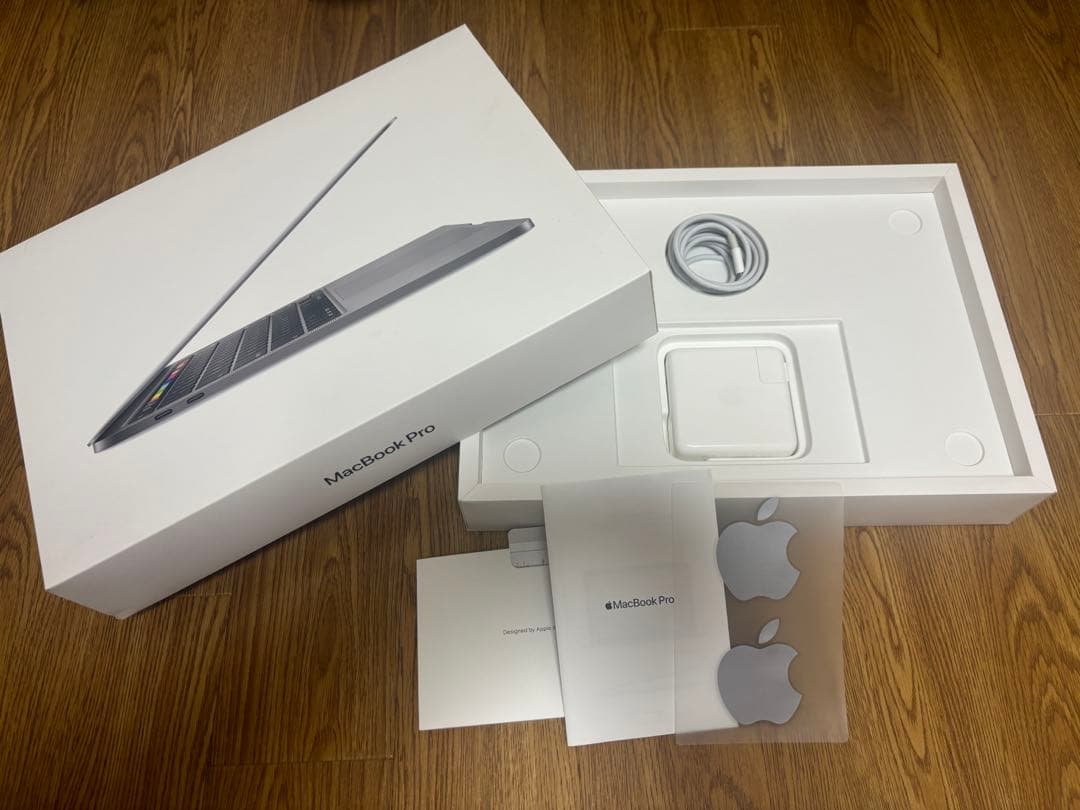 【限定値下げ中】MacBook Pro 13インチ 2020 スペースグレイ