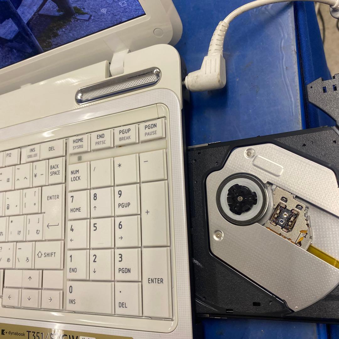 ♠︎中古品☆Windows11ノートパソコン★Toshiba T351/57CW★