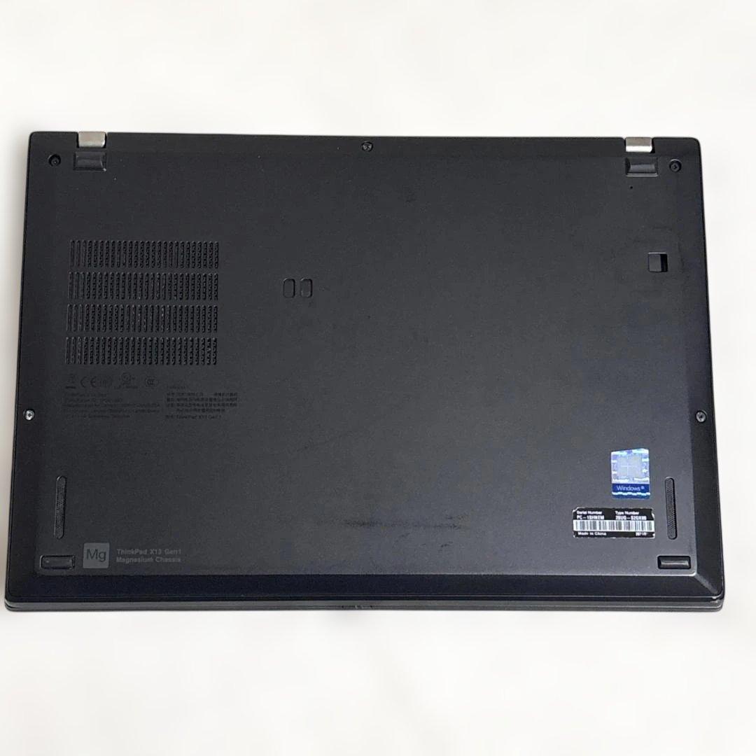 バッテリー良好！ThinkPad Ryzen 5/16GB SSD256GB