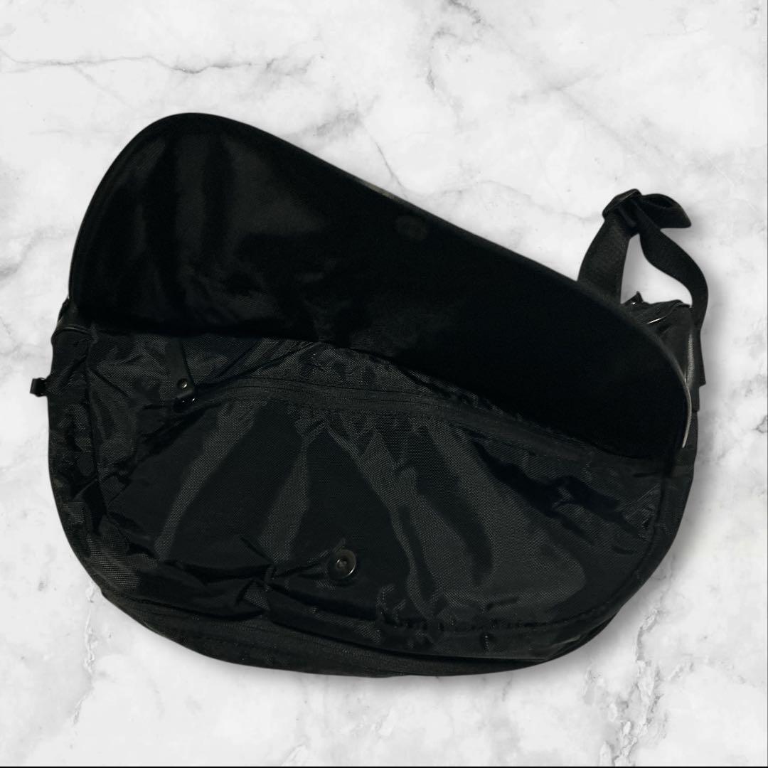 【激レア オニツカタイガー メッセンジャー　刺繍】ボディバッグ 虎 良品