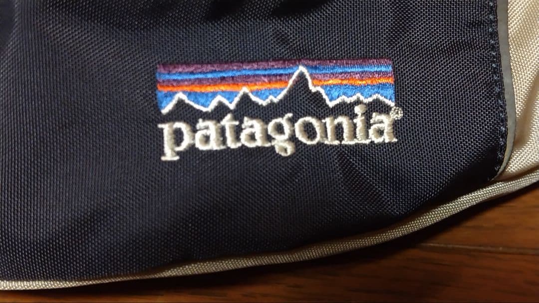 Patagonia ヌエボ ヒップボルト ボディバッグ ウエストポーチ