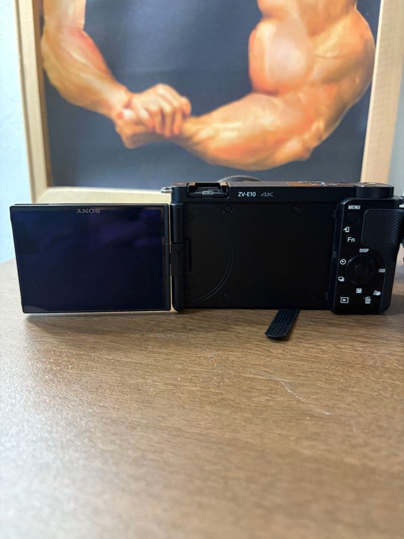 ZV-E10 本体　レンズ付き。