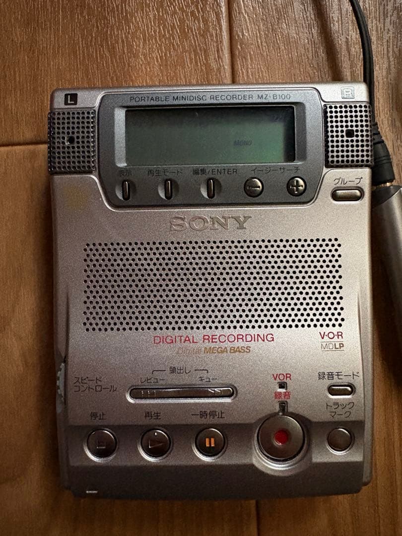 d*7様 ジャンクSONY VOR機能搭載　ポータブルMDレコーダー、MZ-B1