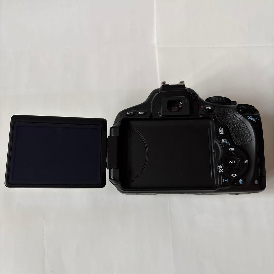 Canon EOS Kiss X5 本体とレンズ2本セット