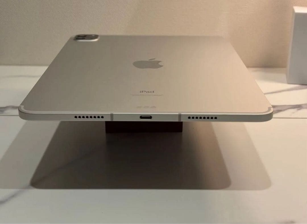 iPad Pro M1 11インチ Wi-Fi+Cellular 256GB