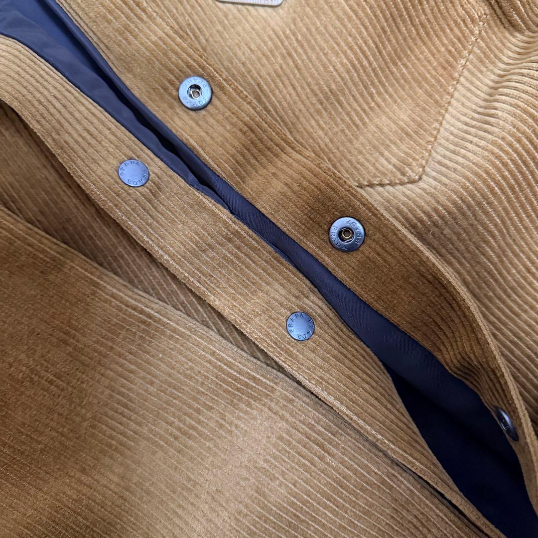 プラダ PRADA トライアングルプレート コーデュロイジャケット ブルゾン