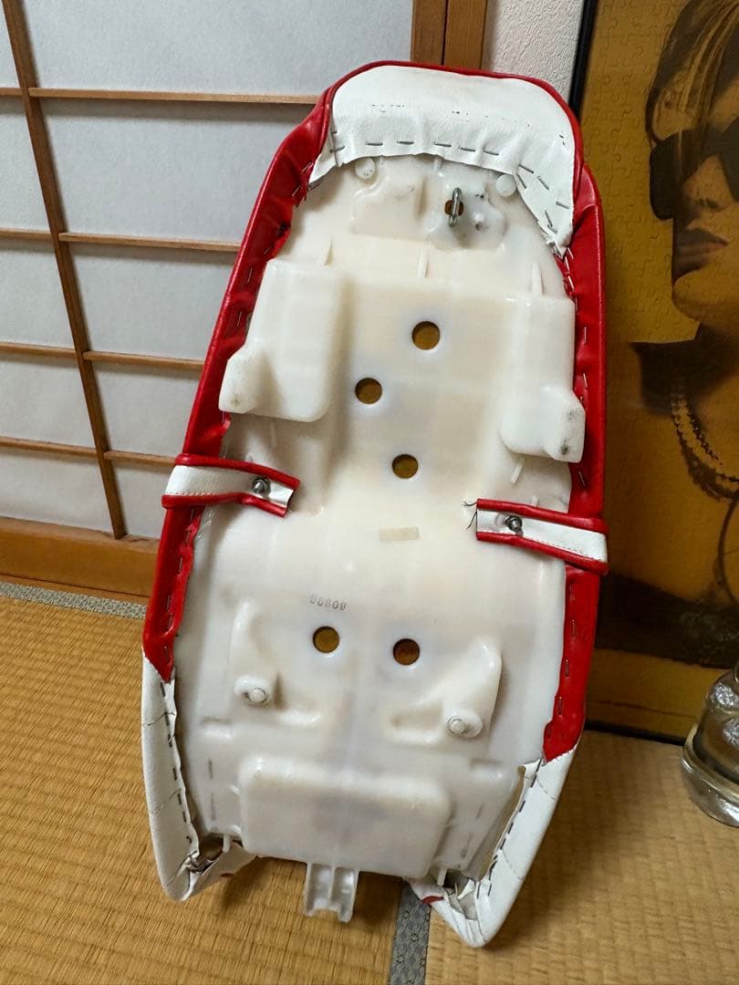 cb400sf nc39 nc42チョビ三段シート